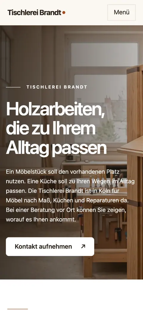 The same website “Tischlerei Brandt” on the phone, captured at 390 px.